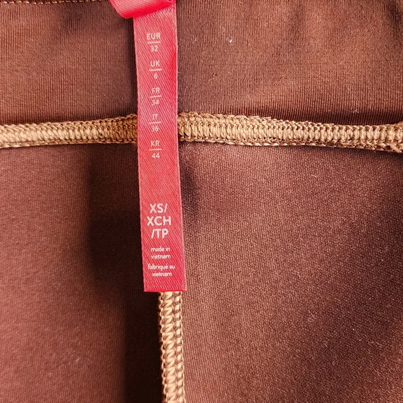 Spanx Faux Suede Pull Up Skinny Legging Pants Caramel Size XS Mid Rise Stretch - Picture 4 of 6